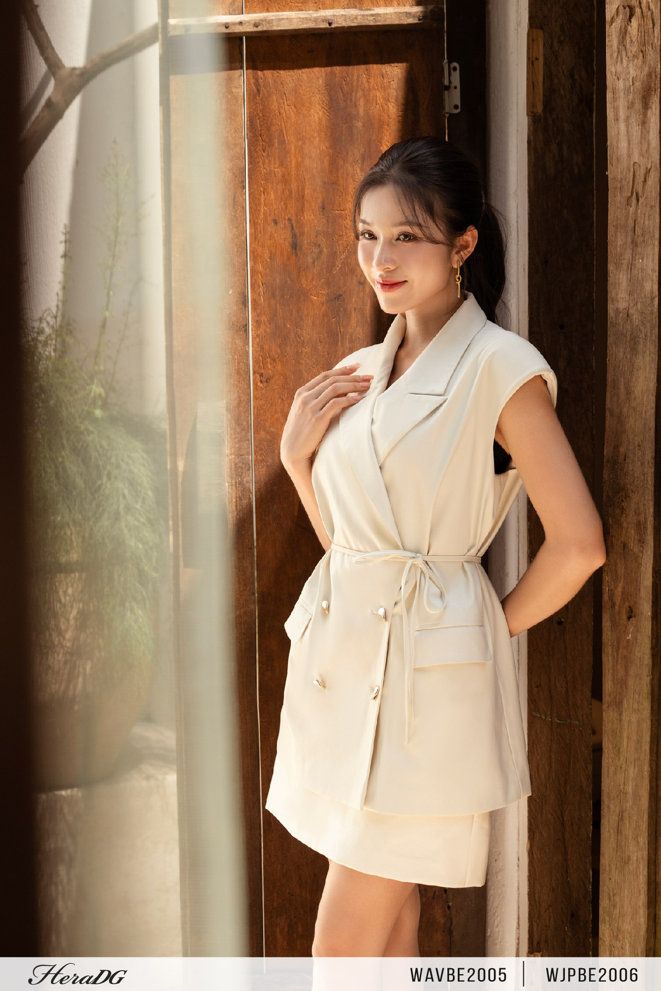 Ảnh của Áo blazer da